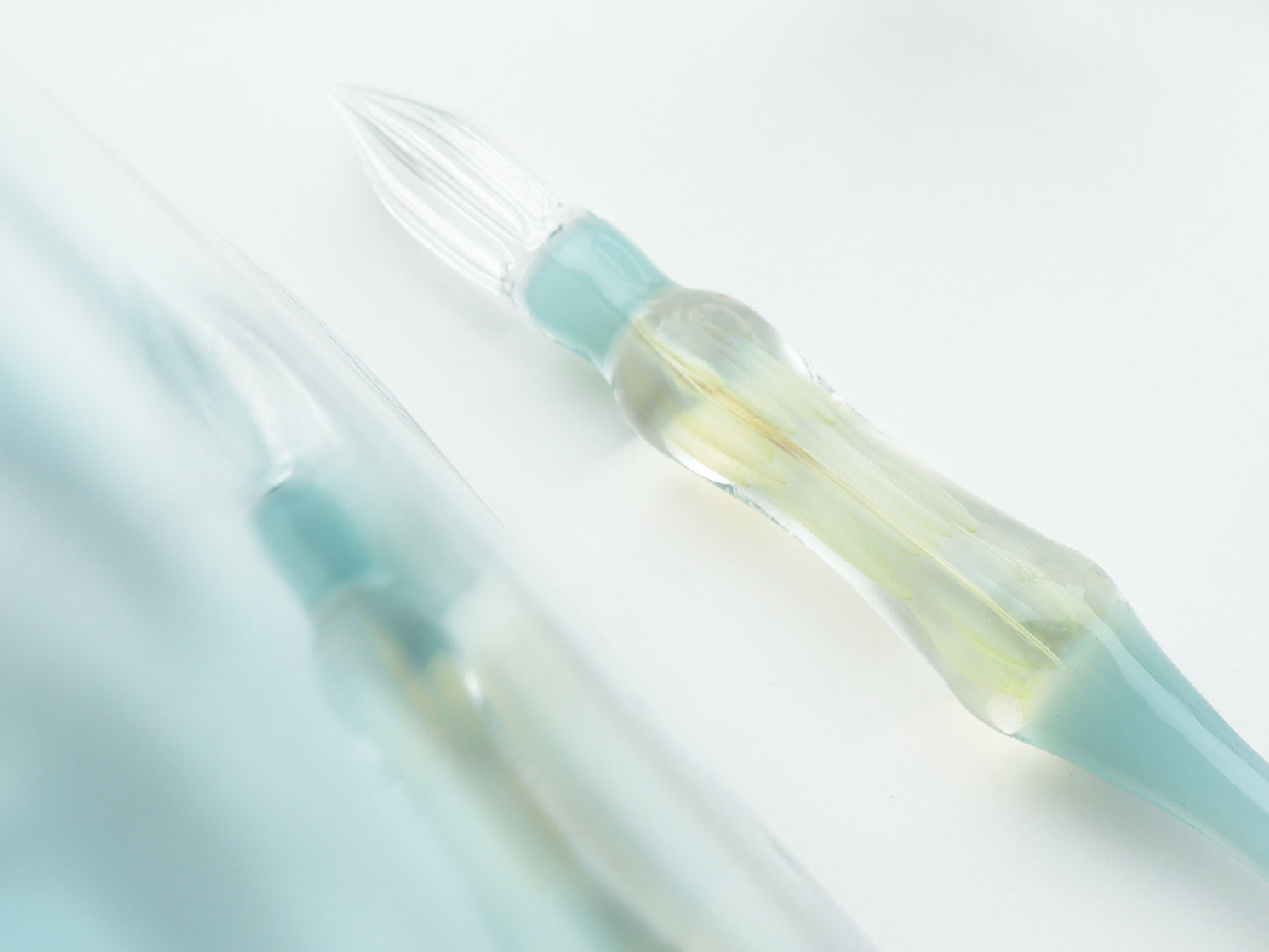 川西硝子 × 京の音 | 矢絣 秘色 – TAG STATIONERY