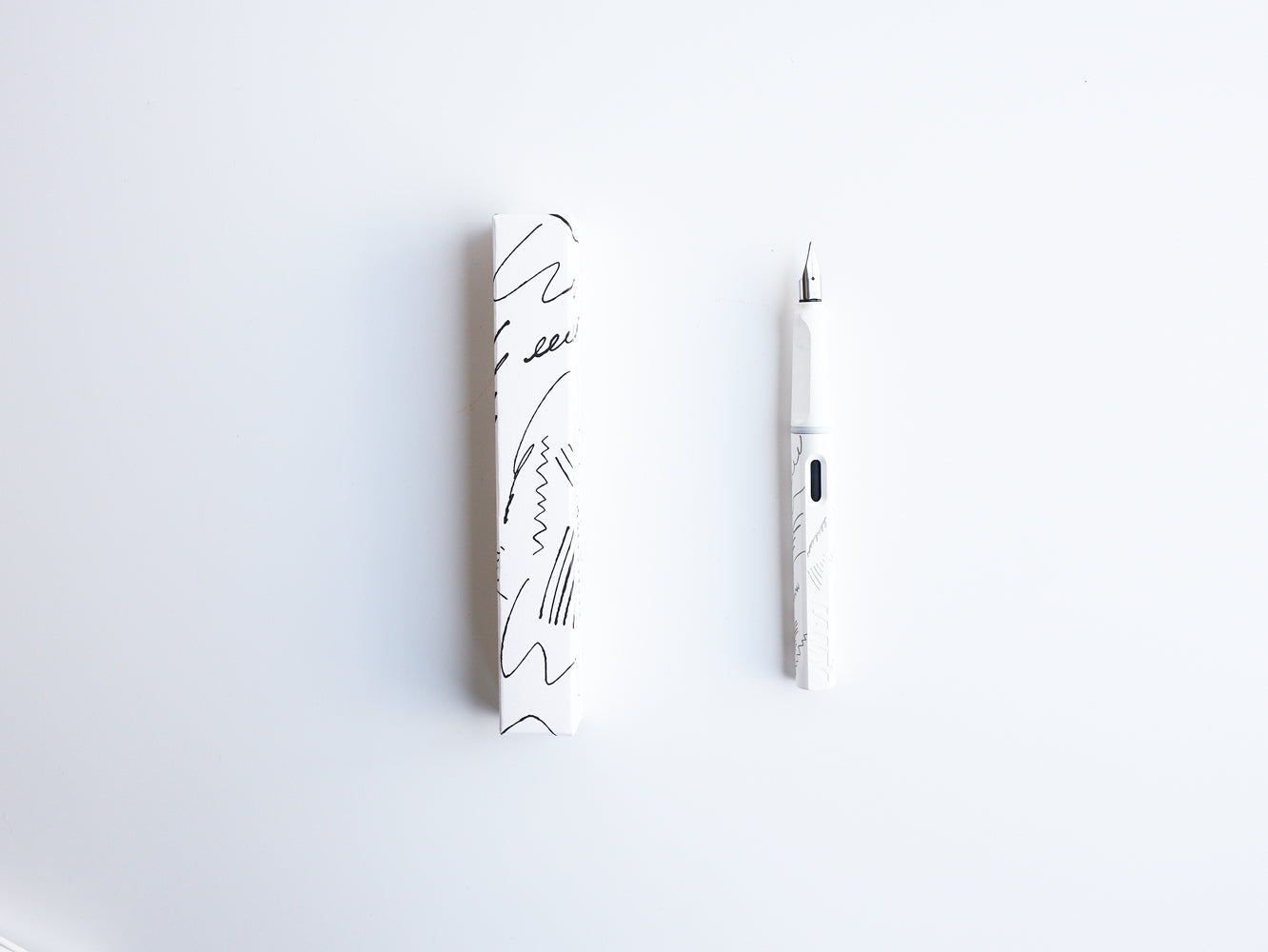 ※AK　eqペン、テキスト、カルタ TAG STATIONERY