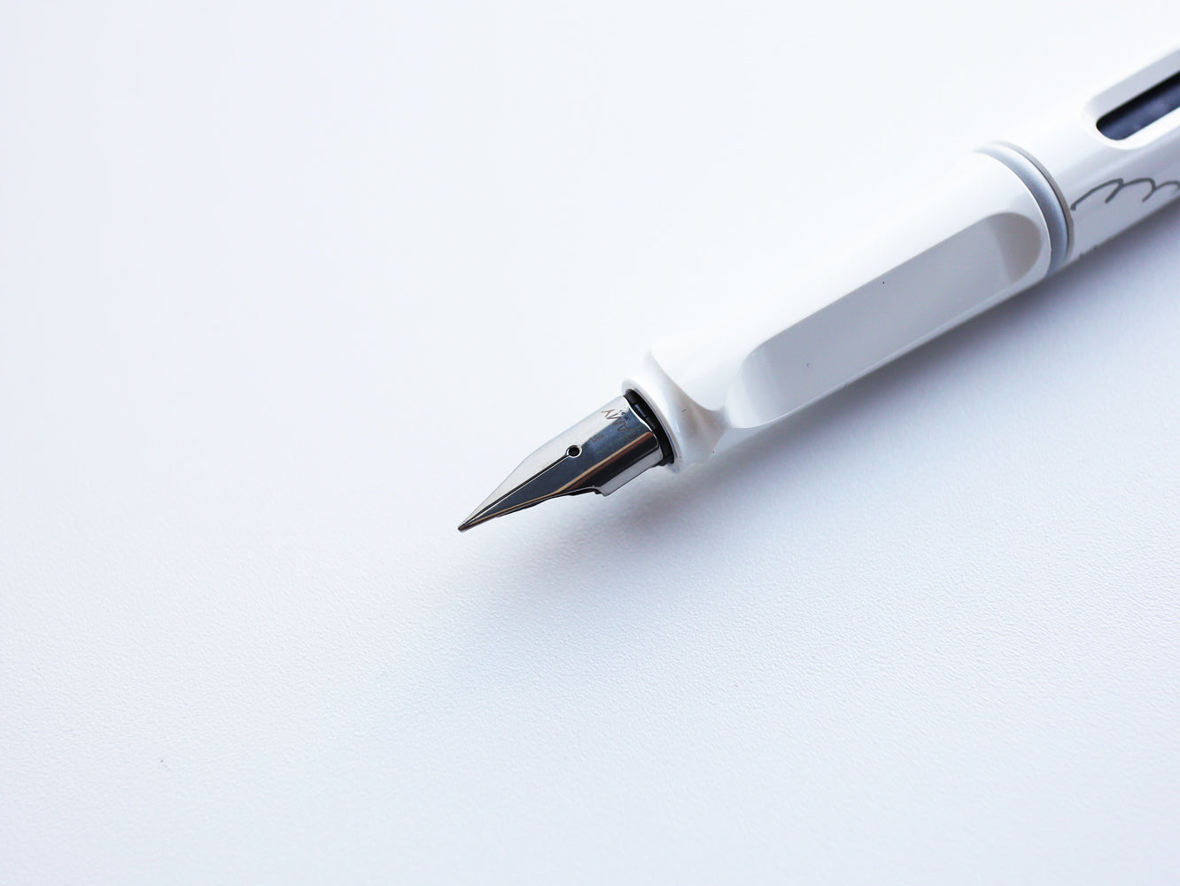 LAMY | safari TAG STATIONERY限定「WRITE＆DRAW」WHITE