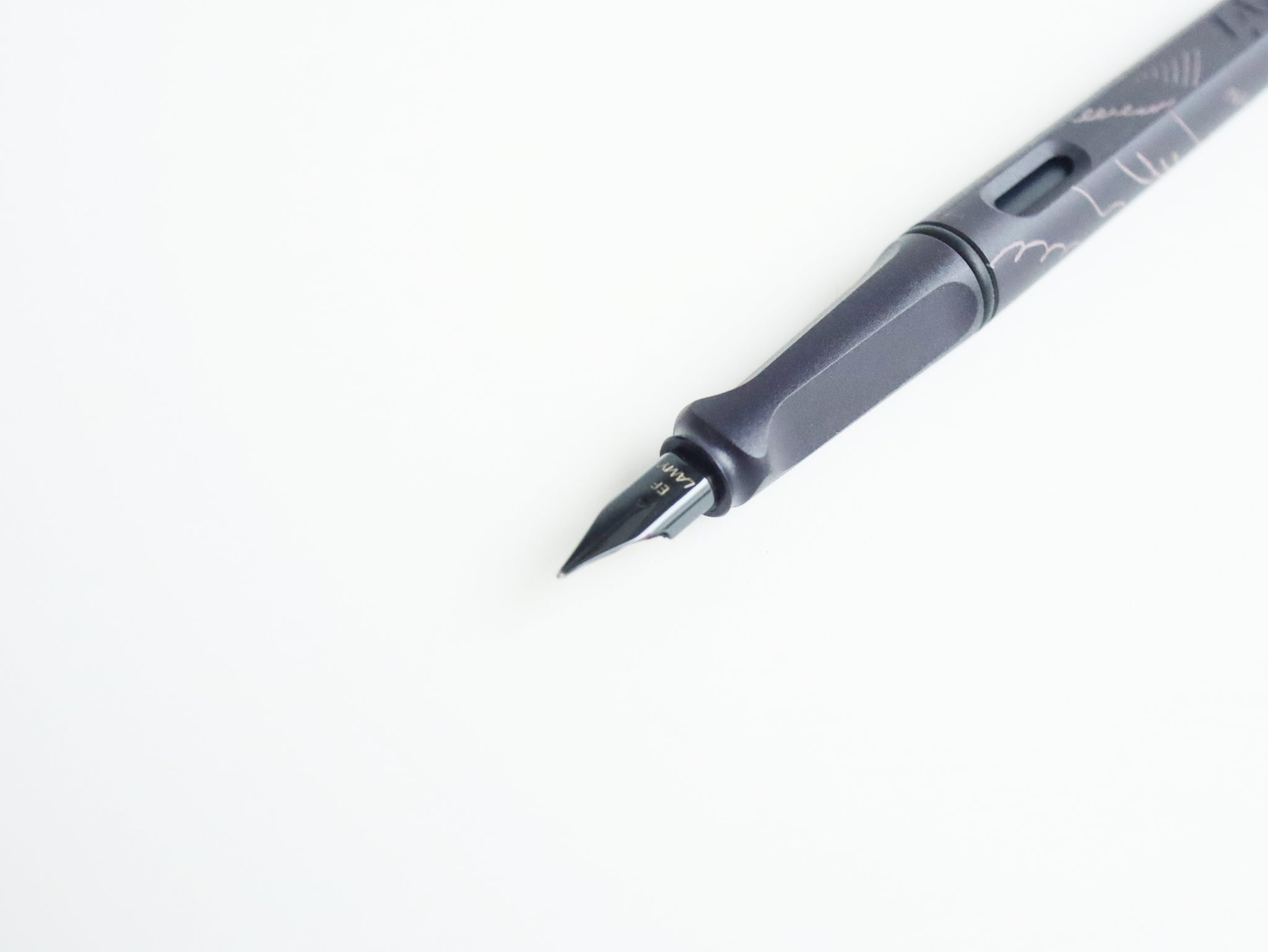 LAMY safari / TAG STATIONERY「WRITE&DRAX」